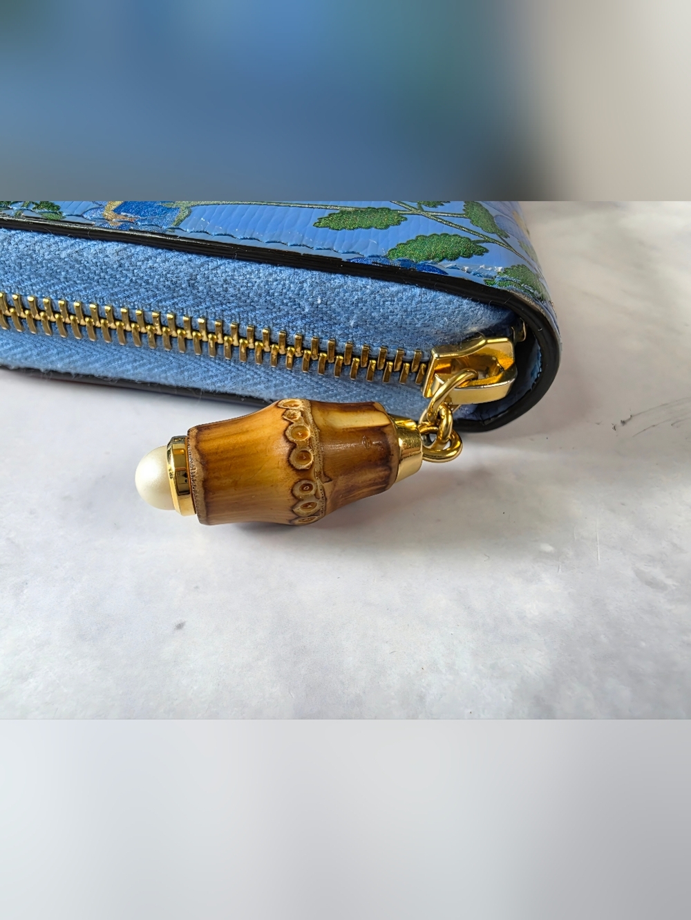 Gucci Blue Flora Zip Wallet with Bamboo Pull - Picture 6 of 11